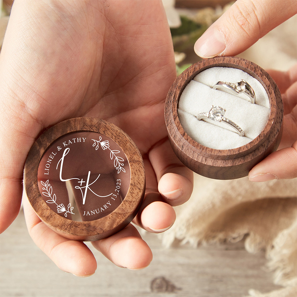 Personalized Wooden Wedding Ri – Ring Bearer Pillow recenzja i cena