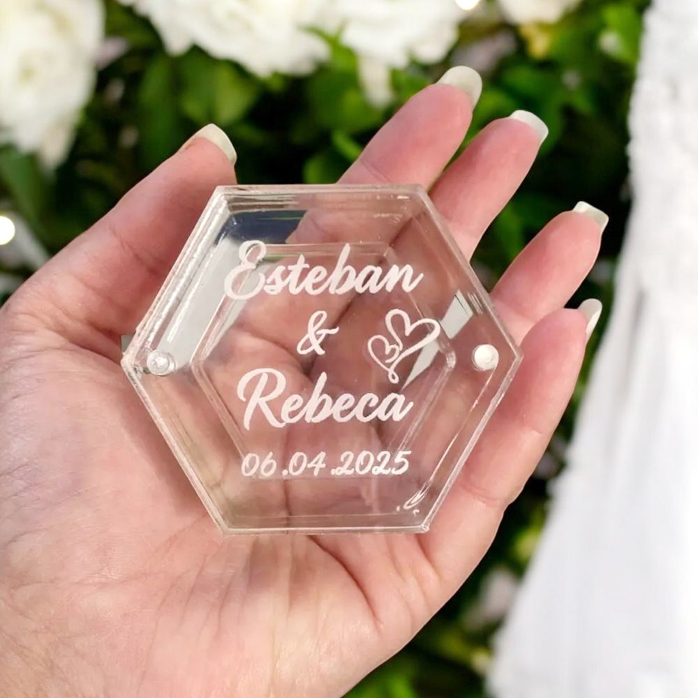Personalized Wedding Gift Acry – Ring Bearer Pillow recenzja i cena