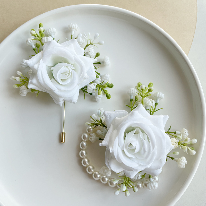 Boutonniere Buttonhole Flowers – Wedding Supply List recenzja i cena