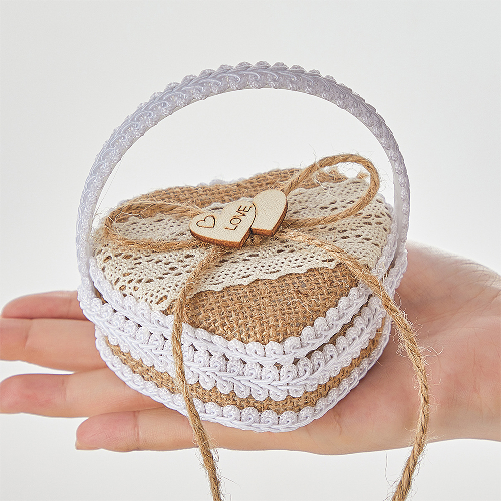 Vintage Heart Shape Burlap Lac – Ring Bearer Pillow recenzja i cena